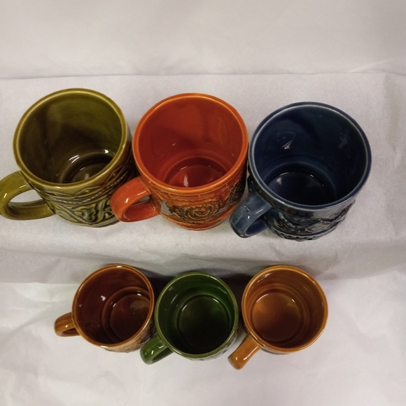 VINTAGE 6 Mugs Japanese Pottery Porcelain Ceramic Blue, Orange, Green, Brown,Tan - Picture 3 of 13